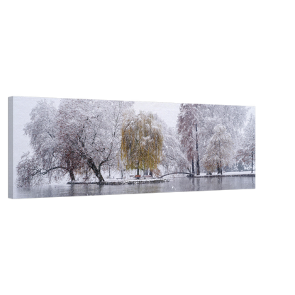 Schneefall im Villettepark auf Leinwand