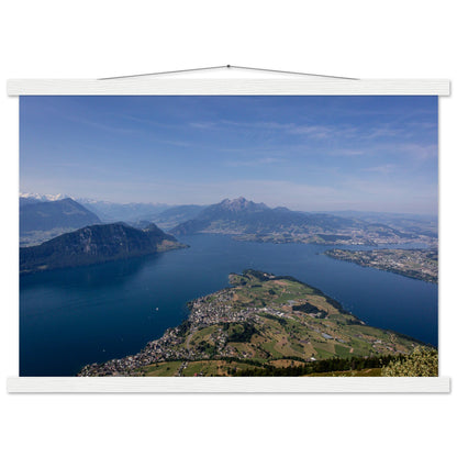 Zentralschweiz Poster: Atemberaubender Ausblick über den Vierwaldstättersee Premium Poster mit Holzeisten